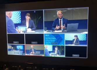 Se sendingen fra LIVEstudio 24.april.