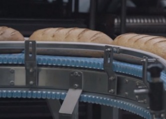 140 tusen brød lages hver uke hos Baker Klausen, -ønsker seg flere lærlinger
